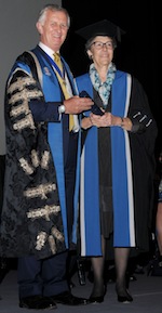 RCOG President Professor David Richmond with WES President Professor Linda Giudice